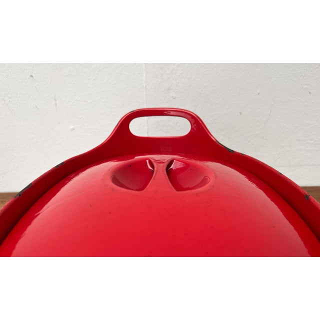 Mid-Century Modern Red Enamel Cast Iron Pot by Timo Sarpaneva for Rosenlew of Finland, 1960s For Sale - Image 11 of 18