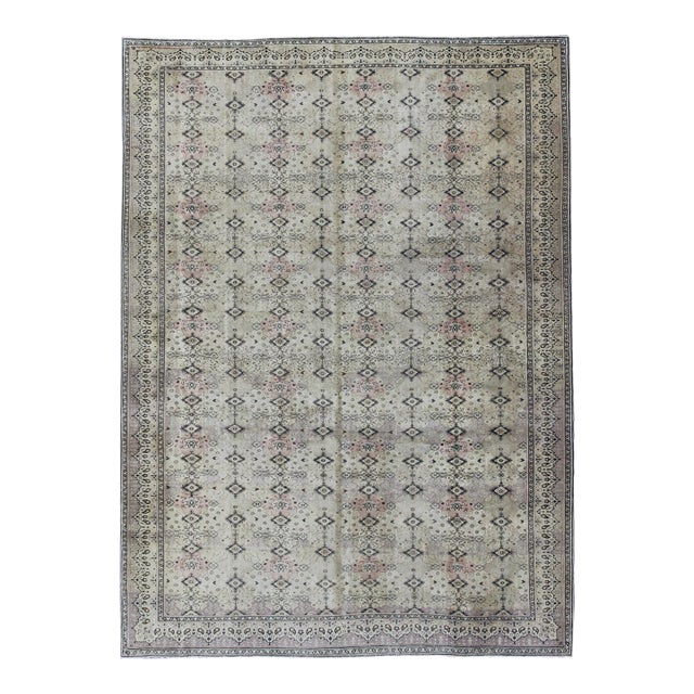 Antique Turkish Sivas Rug With Subtle Pink, Cream, and Navy Accents 9'7 X 12'6 For Sale
