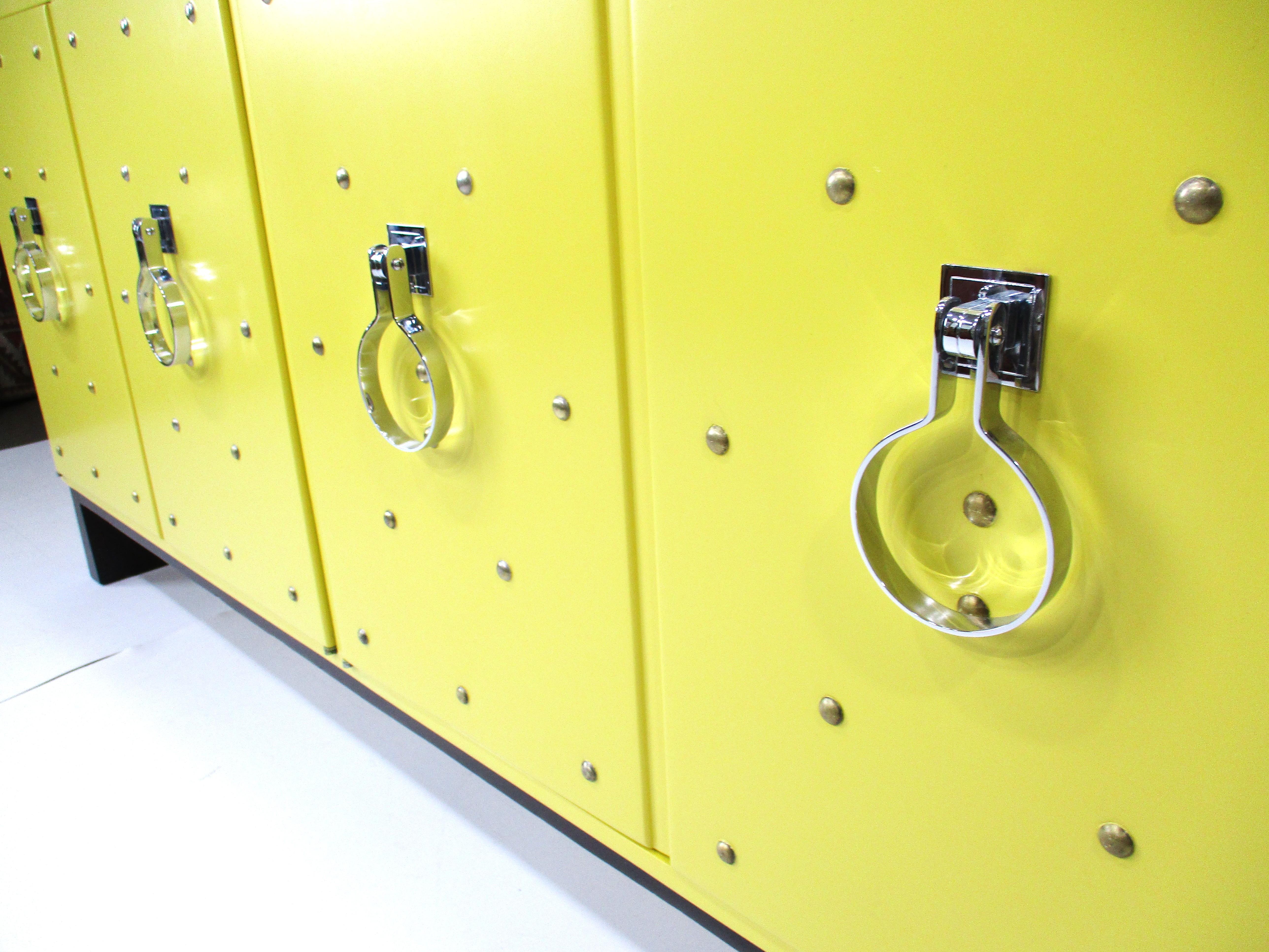 【ヘンリー】パブミラー2点セット After Tommi Parzinger Glamorous Studded Handcuff Credenza