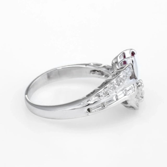 Modern Mixed Cut Diamond Ruby Band Vintage Ring 14k White Gold Estate Fine Jewellery size 6.5 For Sale - Image 3 of 6