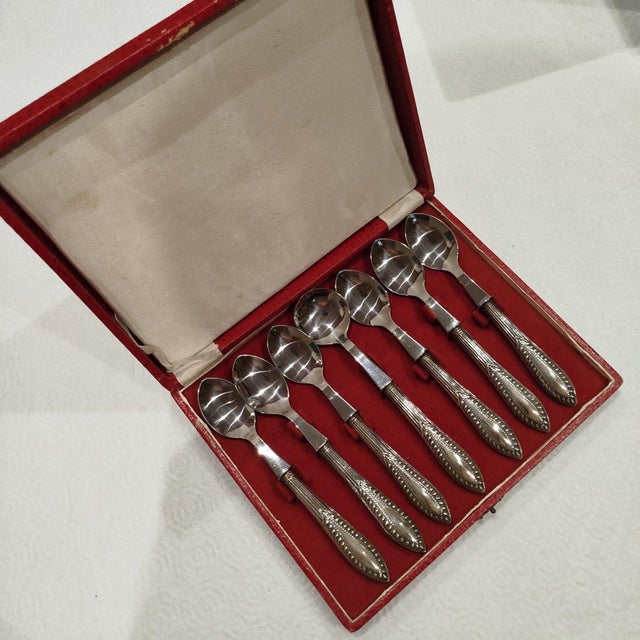 Teaspoons and Sugar Spoon in Silver, Set of 8 For Sale - Image 3 of 8
