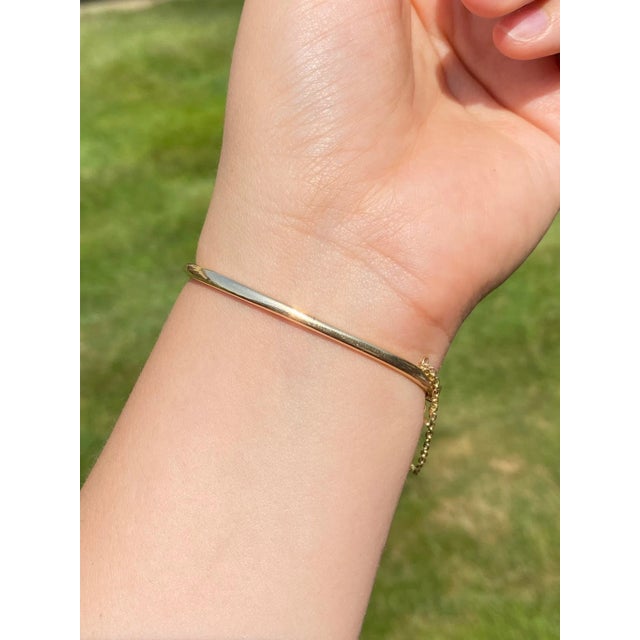 The Wasco: Contemporary Yellow Gold and Diamond Bangle Bracelet For Sale - Image 9 of 9