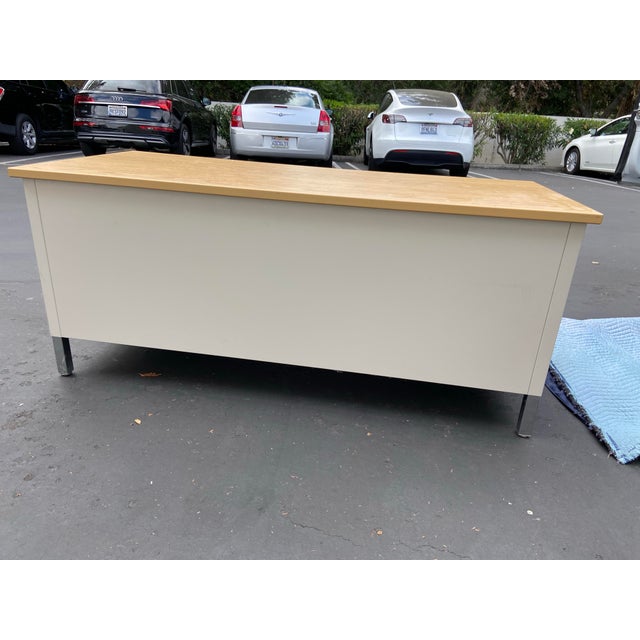 Modern 1990s Pitney Bowes Vintage Modern Steel Credenza Storage Cabinet For Sale - Image 3 of 12