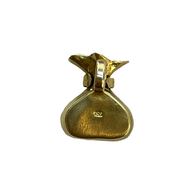 18k Yellow Gold Vintage Money Bag Charm For Sale In New York - Image 6 of 9