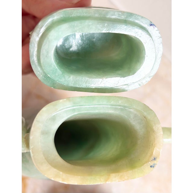 Antique Chinese Qing Dynasty Translucent Jade Lidded Pixiu Dragon Vase & Stand For Sale In Los Angeles - Image 6 of 12