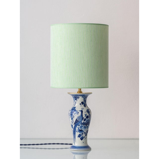 Royal Delft Blue, White, and Green Chinoiserie Bird Table Lamp, 1979 For Sale - Image 17 of 17