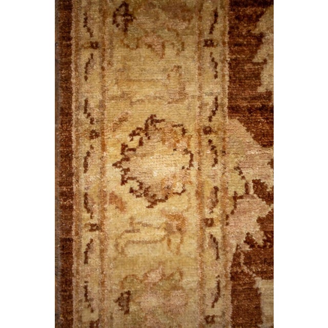 Cream Hand-Knotted Ziegler Rug in Wool For Sale - Image 8 of 11