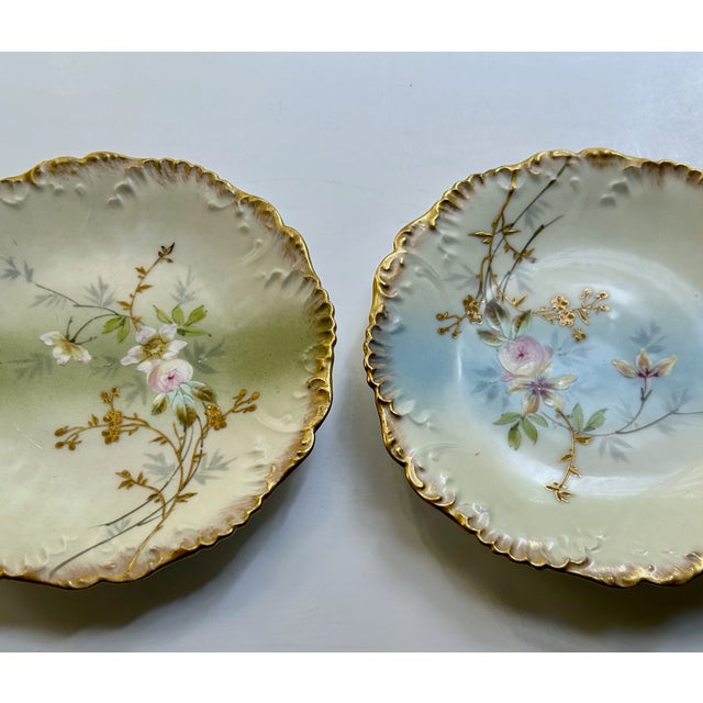 Cream 1900s Limoges Hand Painted Floral Porcelain Plates - a Pair For Sale - Image 8 of 18