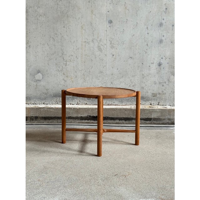 Brown Early Edition AT35 Tray Table by Hans J. Wegner for Andreas Tuck, 1960s For Sale - Image 8 of 8