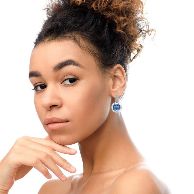 Haus of Brilliance 18K White Gold Bezel Set 11mm Blue Topaz and 1/2 Cttw Invisible Set Diamond Bale Dangle Earrings (F-G Color, VS1-VS2 Clarity) For Sale - Image 4 of 5