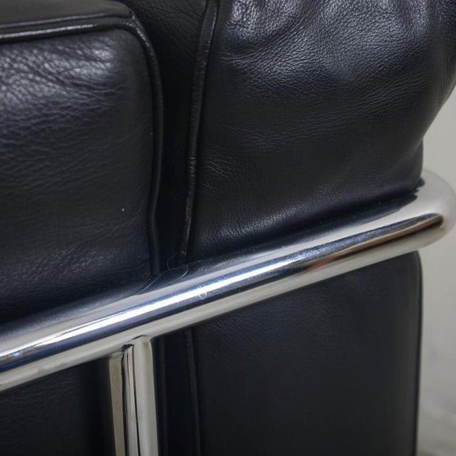 LC2/1 Chair in Black Pelle Leather by Le Corbusier, 2000s For Sale - Image 11 of 17