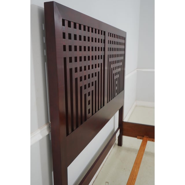 Stickley Cherry Glasgour Queen Size Bed For Sale In Philadelphia - Image 6 of 16