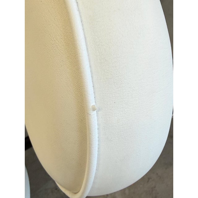 White George Nelson for Herman Miller Marshmallow Sofa in White Leather For Sale - Image 8 of 17