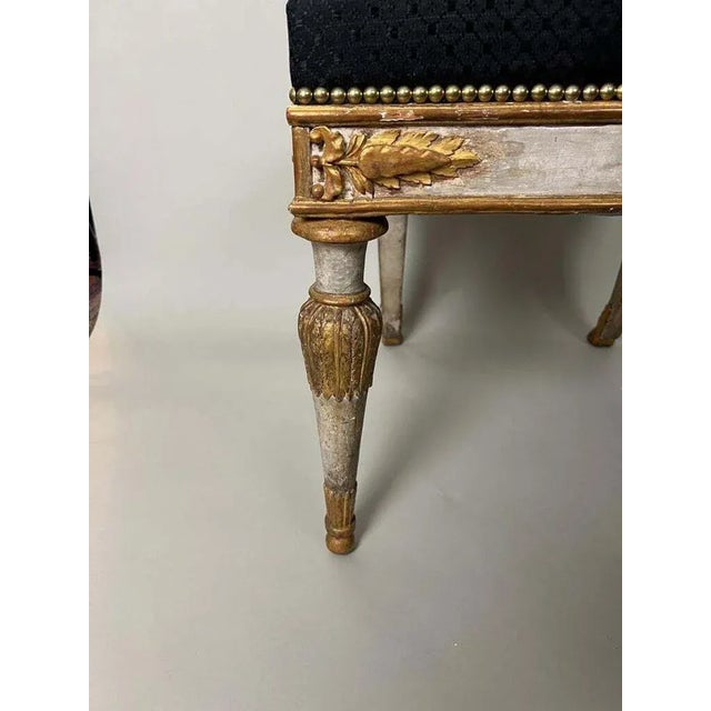 Neoclassical Early 19th Century Italian Genoese Carved Parcel Gilt Side Chairs - a Pair For Sale - Image 3 of 12