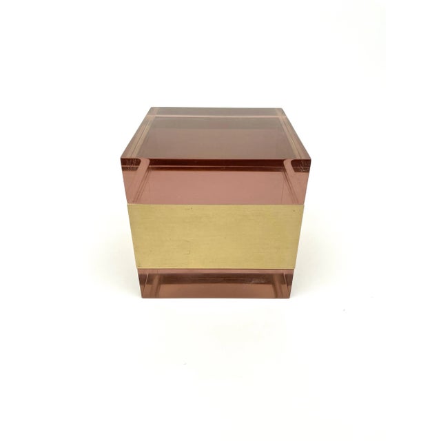 Purple Acrylic & Gold Metal Cube Box by Alessandro Albrizzi, Italy, 1970s For Sale - Image 14 of 15