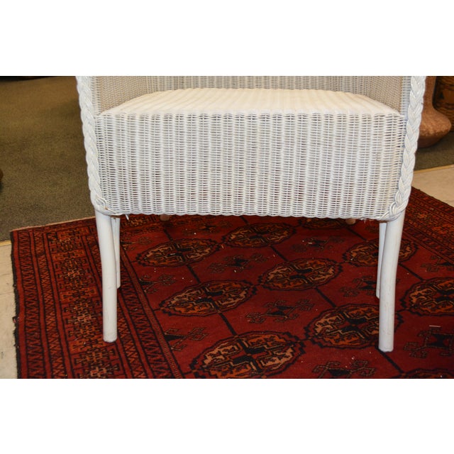 1970s Lloyd Loom Single White Wicker & Aluminum Arm Chair Porch Patio For Sale - Image 10 of 13