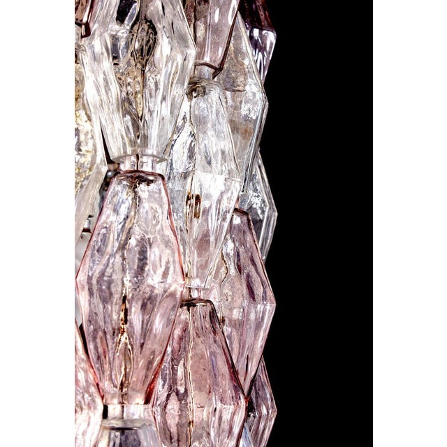 Ivory Pink and Ice Poliedri Chandelier attributed to Carlo Scarpa from Venini, 1955 For Sale - Image 8 of 15