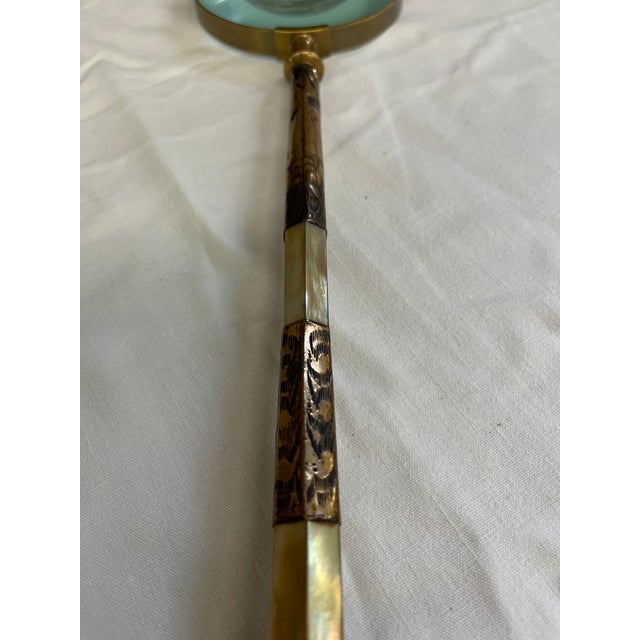 French 1900s Victorian Handheld Magnifying Glass For Sale - Image 3 of 5