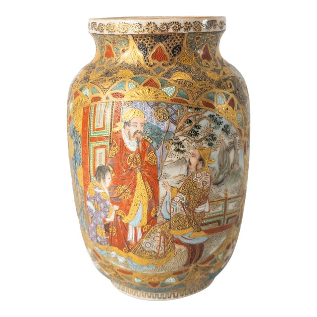 Early 20th Century Japanese Moriage Satsuma Vase Unsigned For Sale