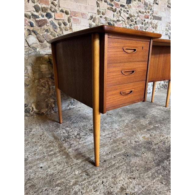 1960s Vintage Teak Boomerang Desk by Göran Strand, 1960s For Sale - Image 5 of 18