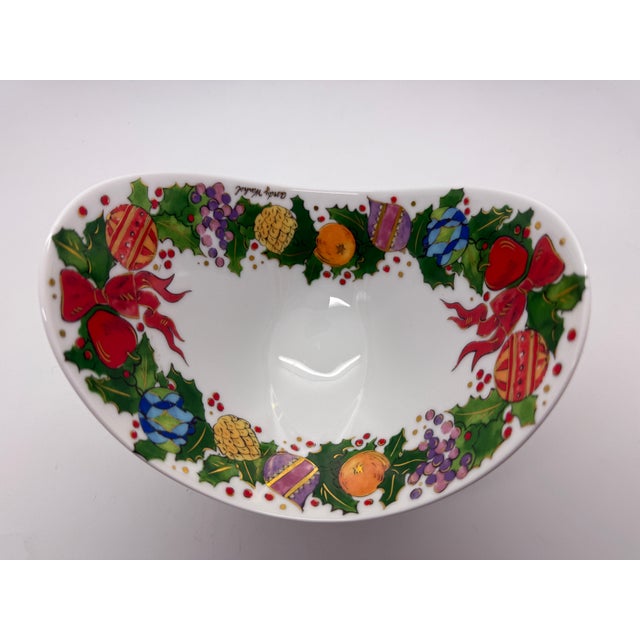 Free Spirit X-Mas Bowl by Andy Warhol / David Platt for Rosenthal Germany, in Flawless conditions. Designed 1990 to 1999...