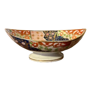 Antique Early 19th Century Coalport Imari Porcelain Fruit Bowl Centerpiece or Pineapple Compote Stand in the Rock and Tree Pattern Circa 1805