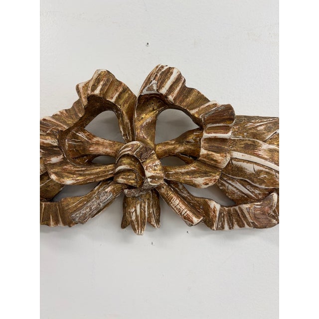 Vintage Carved Giltwood Louis XVI Ribbon Bow & Laurel Wall Ornament – 19" For Sale In Orlando - Image 6 of 18