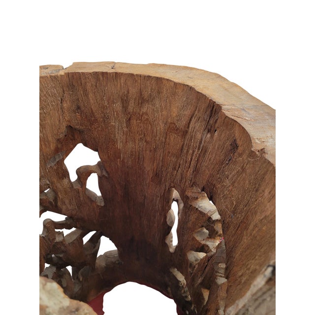 19th-Century Southeast Asian Hand-Carved Teak Temple Pillar Wrap Sculpture For Sale - Image 16 of 18