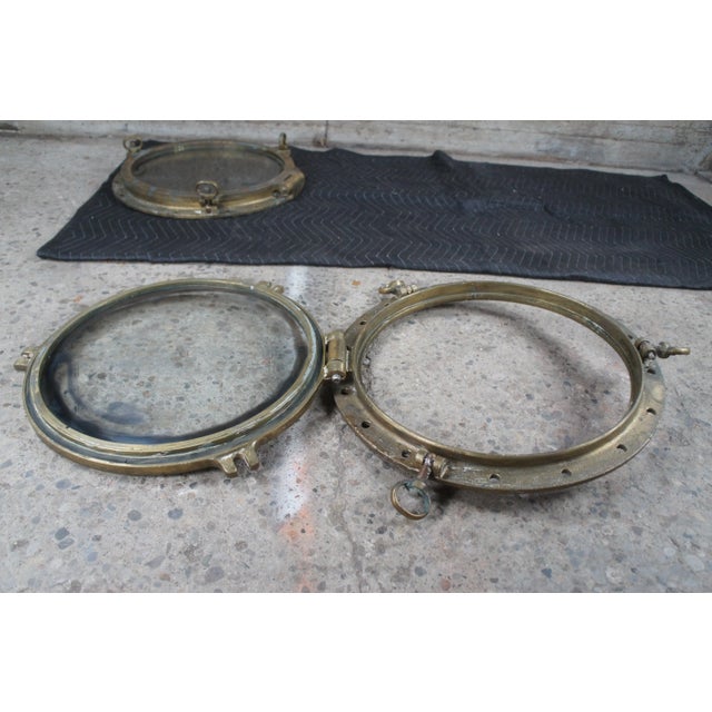 Early 20th Century Extremely Large Antique Solid Bronze Maritime Ships Porthole Nautical For Sale - Image 10 of 12