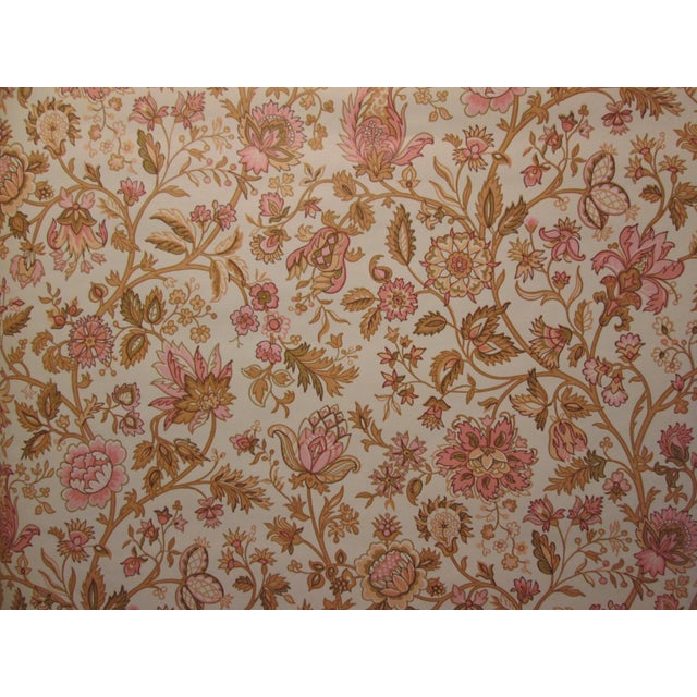 English 1970s Vintage Floral Paisley Wallpaper For Sale - Image 3 of 12