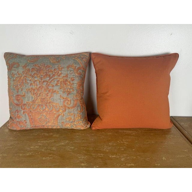 Rare Pair of Vintage Quilted Fortuny Textile Pillows For Sale In Los Angeles - Image 6 of 8