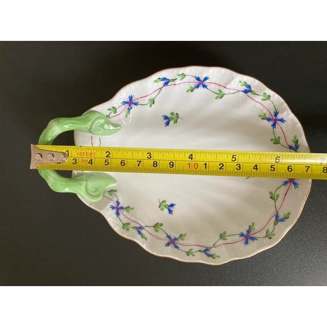 Mid 20th Century Herend Scalloped Sea Shell Porcelain Jewelry Dish With Handpainted Design For Sale - Image 9 of 18