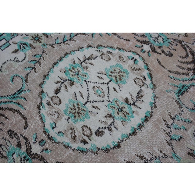 Beige 1950s Asian Vintage Floral Desing Natural Wool Oushak Area Rug For Sale - Image 8 of 13