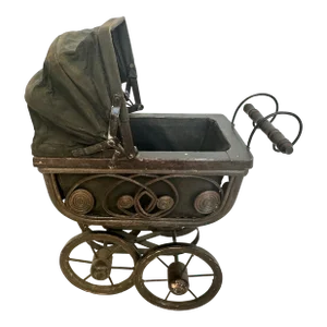 Vintage Victorian Doll Carriage