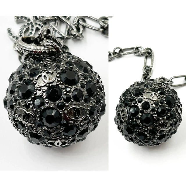 Chanel Chanel Gunmetal CC Black Crystal Ball Pendant Necklace For Sale - Image 4 of 5