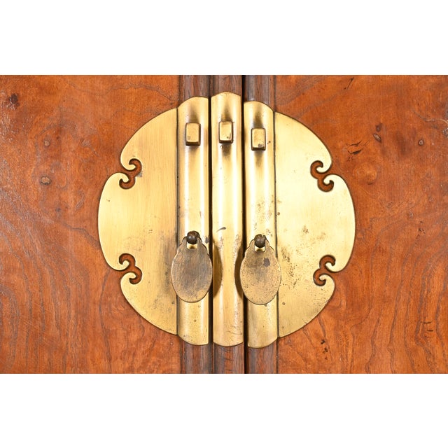 Drexel Heritage Hollywood Regency Chinoiserie Burl Wood Armoire Dresser or Bar Cabinet, Circa 1970s For Sale In South Bend - Image 6 of 11