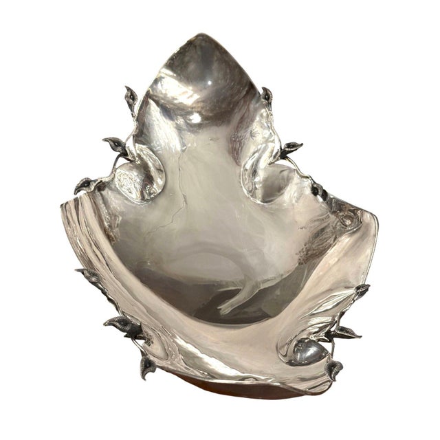 Pair of Damar 925 Sterling Silver Floral Centerpiece Bowls. Turkey. For Sale - Image 4 of 7