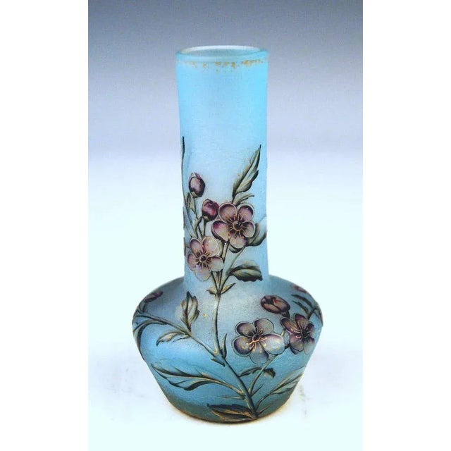 Daum nancy art nouveau vase made in france / lorraine, circa 1900. Stunningly manufactured casing glass: with bright...