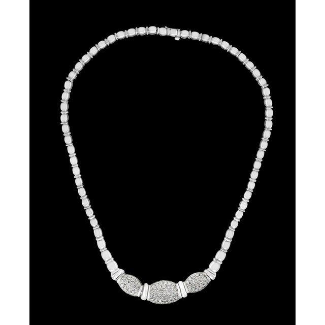 Contemporary 25 Carat VS E Quality Diamond 18 Karat Gold Necklace Bridal Estate For Sale - Image 3 of 18