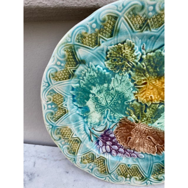 French Majolica leaves & grapes plate Onnaing, circa 1900.