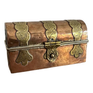 Antique Betel Decorative Treasure Box For Sale