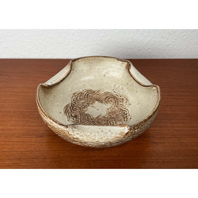Mid-Century Modern Danish Studio Pottery Bowl by Aksel Larsen for Axella, 1960s For Sale - Image 11 of 16