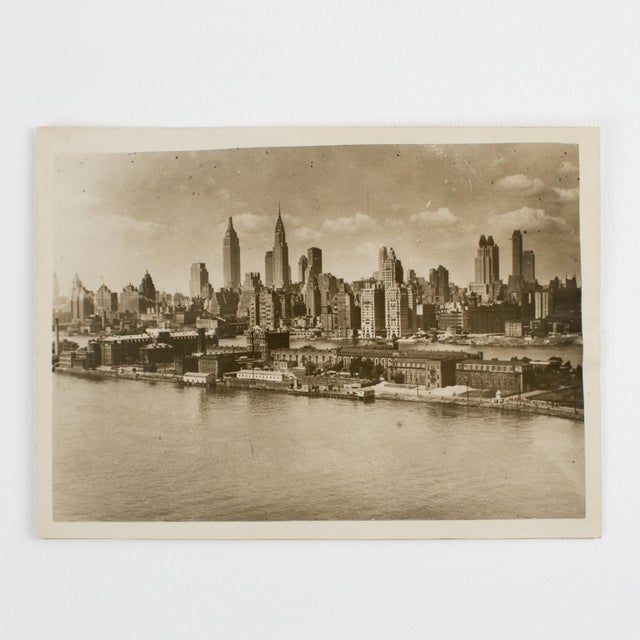 New York City Skyscrapers, Silver Gelatin Black and White Photography Framed, 1931 by Press Agency Keystone View Company For Sale In Atlanta - Image 6 of 11