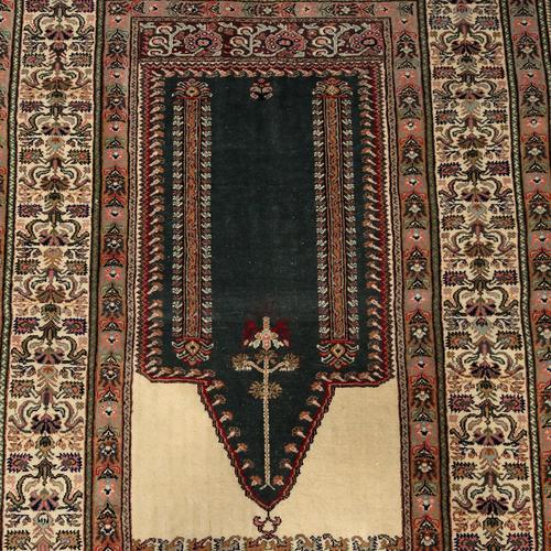 Vintage Turkish Ghiordes Rug For Sale - Image 4 of 8