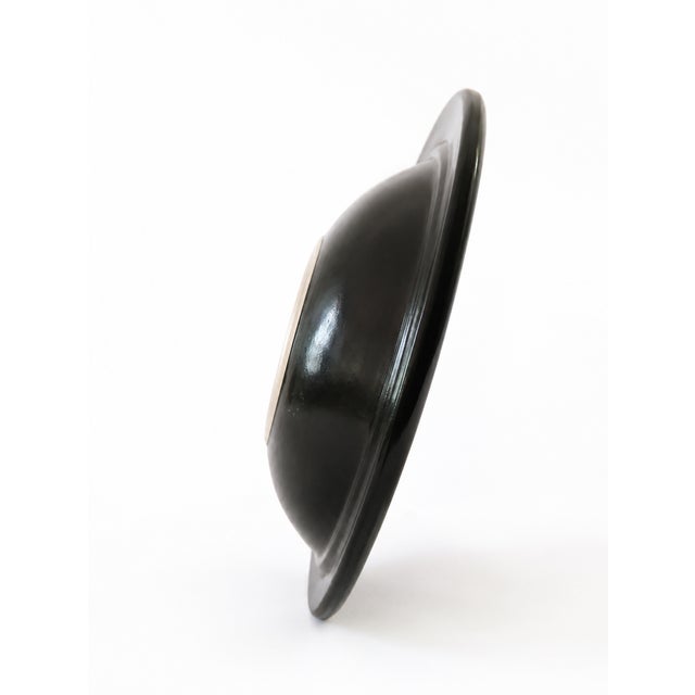 Postmodern Two-Tone Stoneware Centerpiece Bowl by Franco Bucci for Laboratorio Pesaro, 1970s For Sale - Image 4 of 8