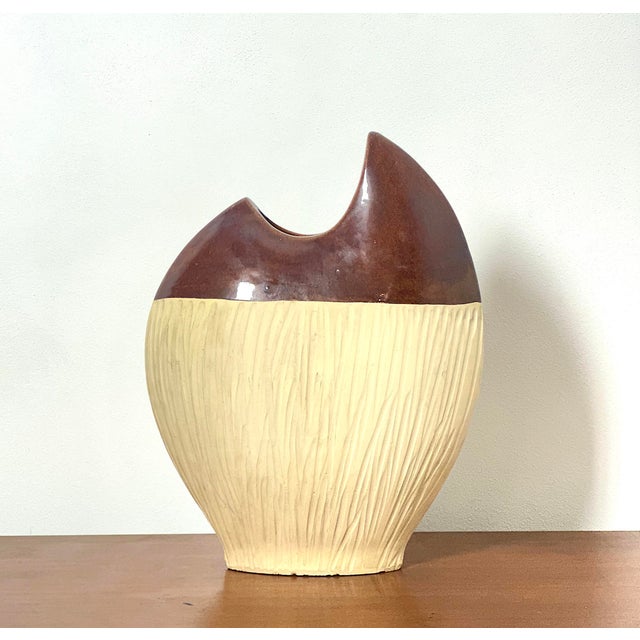 1970s Vintage Sculptural Ceramic Vase, Italy, 1970s For Sale - Image 5 of 10