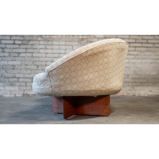 1950s Vladimir Kagan for Kagan-Dreyfuss Inc Walnut Sofa For Sale - Image 10 of 17