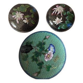 Vintage Floral Cloisonné Set - 5" Plate & Two 3" Lidded Trinket Bowls For Sale