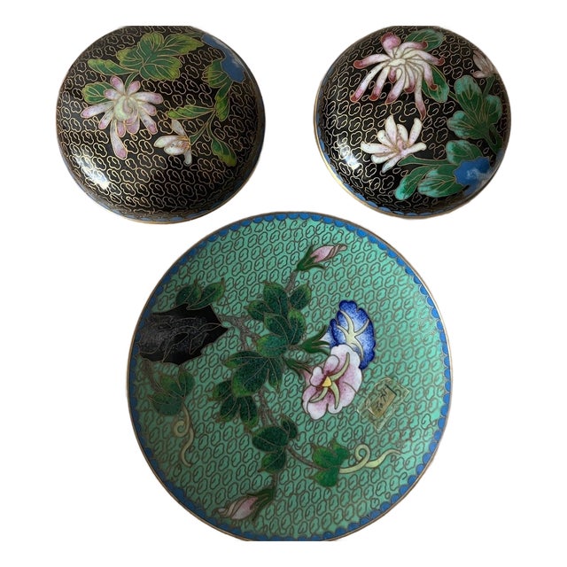 Vintage Floral Cloisonné Set - 5" Plate & Two 3" Lidded Trinket Bowls For Sale