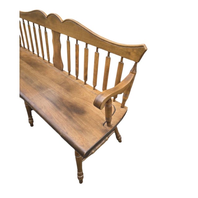 1960s 1960s Rockingham Maple Colonial Cattail Deacon's Bench Farmhouse For Sale - Image 5 of 17